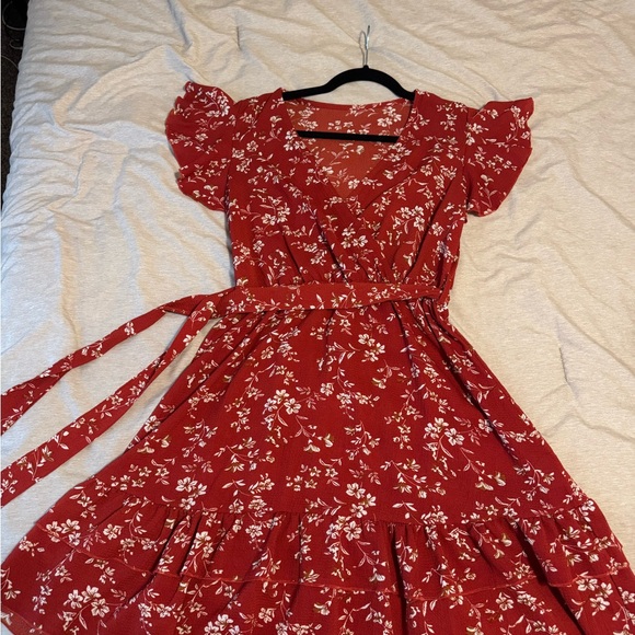 Red Floral Dress with Ruffle Sleeves - Picture 2 of 4